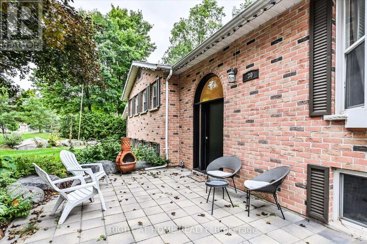 Property Photo:  30 French Crescent  ON L9N 1J8 