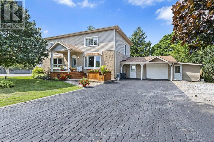 Property Photo:  2112 Burbrook Road  ON K7L 4V4 