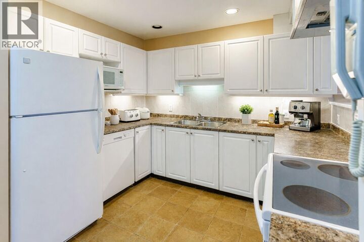 Property Photo: 22720 119 Avenue 205 BC V2X 2Z8