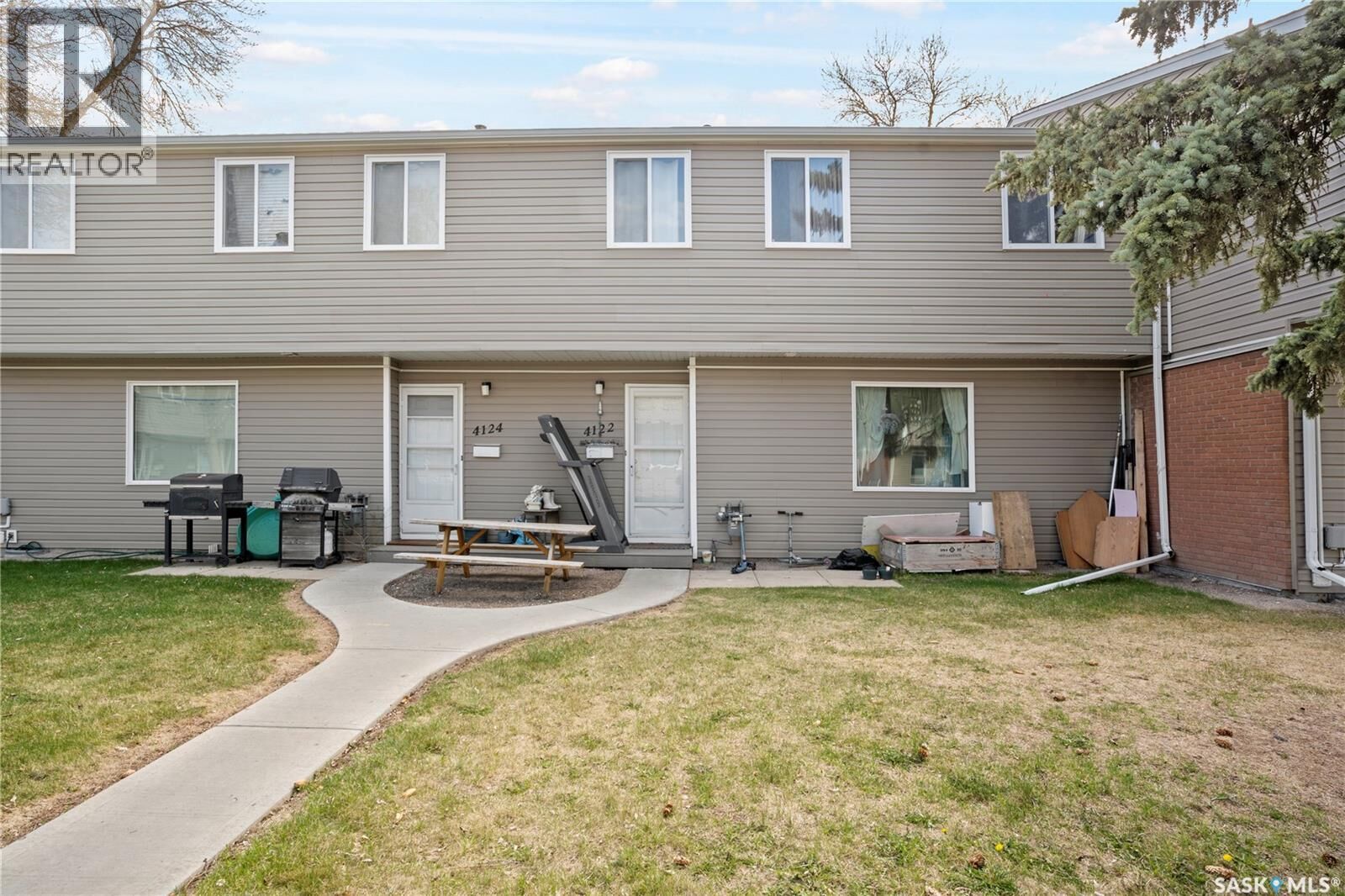 Property Photo:  4122 Castle Road  SK S4S 6A4 