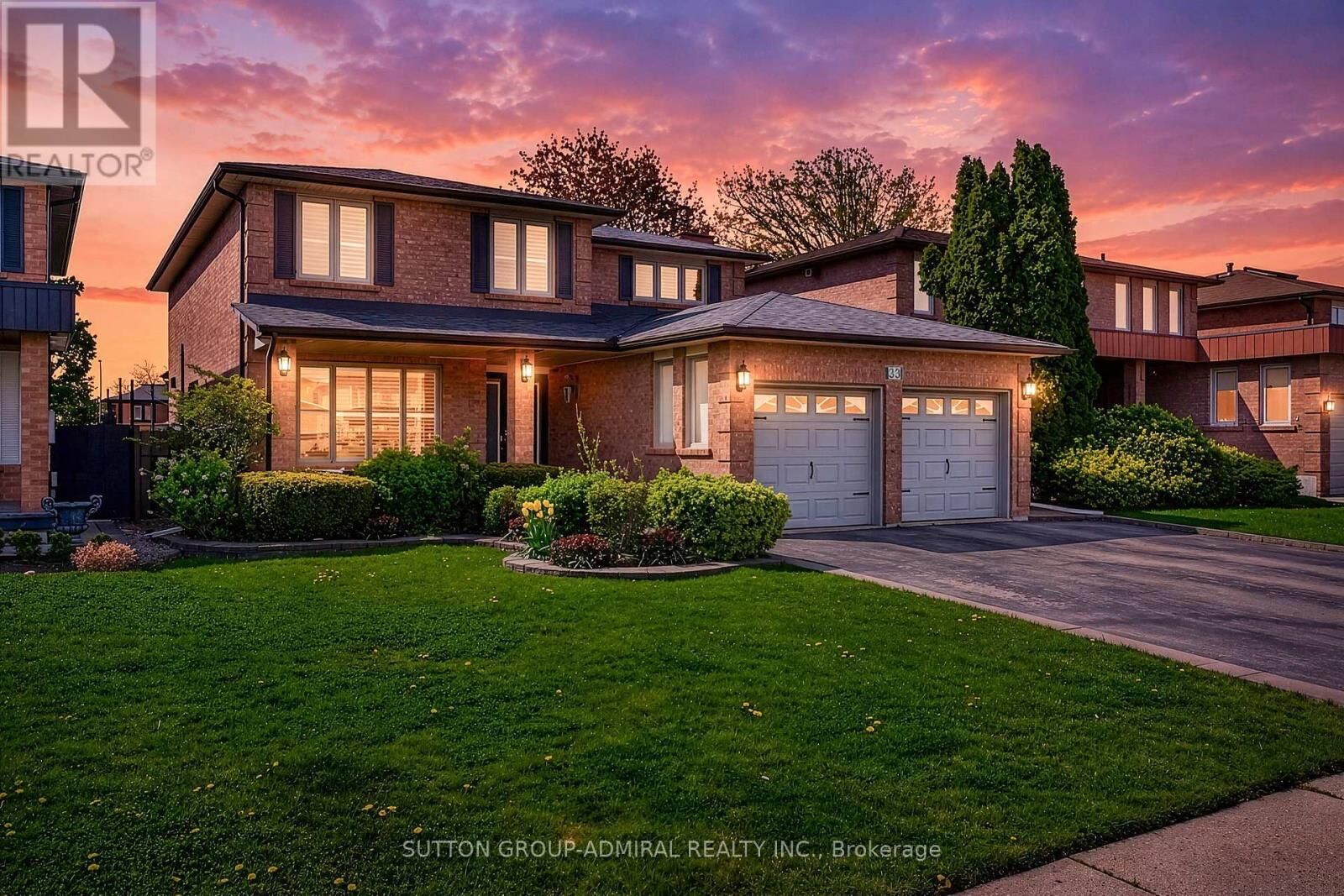 Property Photo:  33 Triton Avenue  ON L4L 6S4 
