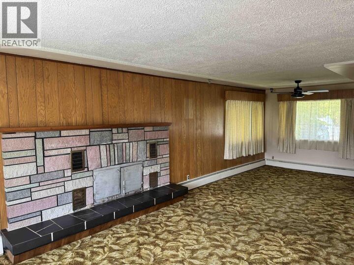 Property Photo:  64 White Street  BC V8C 1H8 