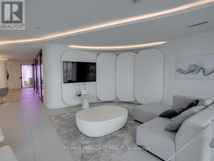 Property Photo:  3210 Dakota Common 310  ON L7M 2A8 
