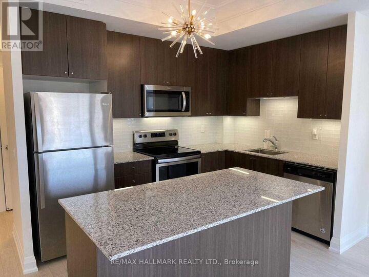 Property Photo:  5289 Highway 7 Road D103  ON L4L 0J1 