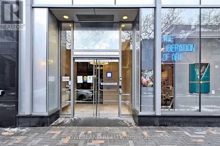 Property Photo:  155 Yorkville Avenue 814  ON M5R 0B4 