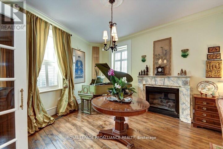Property Photo:  43-45 Dorset Street West  ON L1A 1E9 