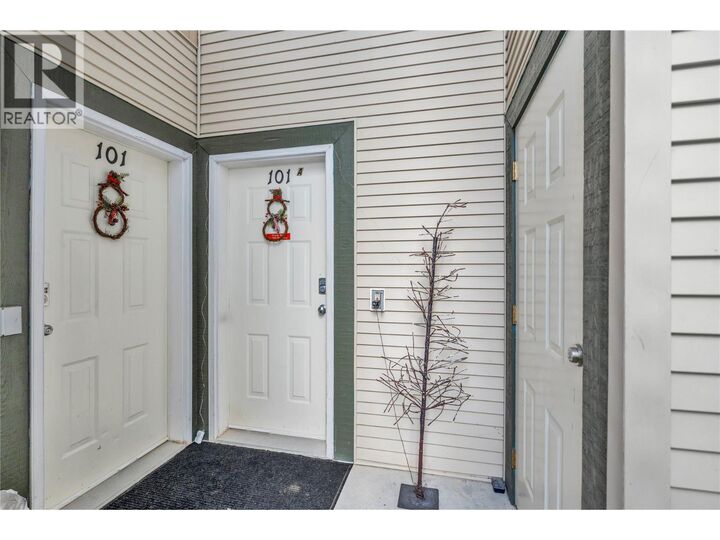 Property Photo: 156 Clearview Crescent 101 BC V2A 0E2