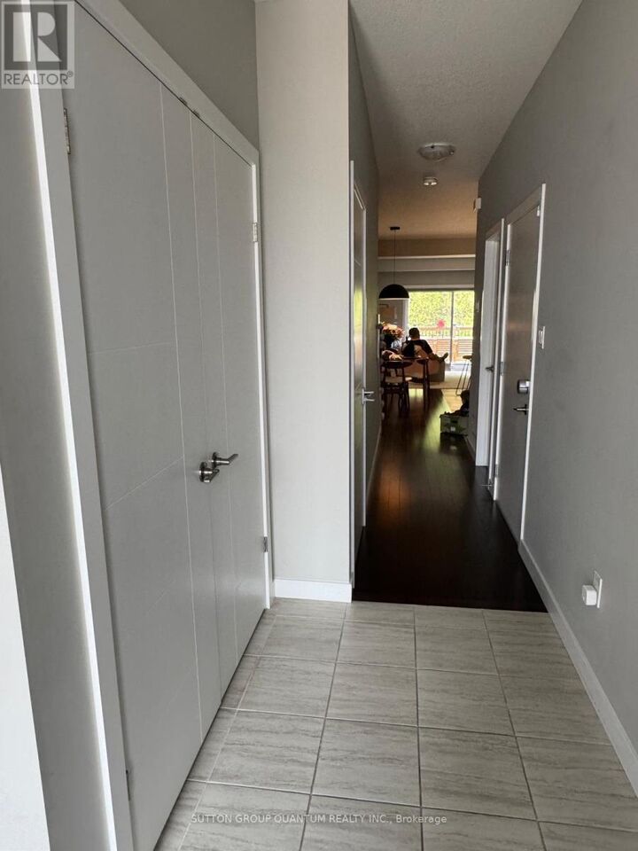 Property Photo: 912 Robert Ferrie Drive ON N2R 1P2