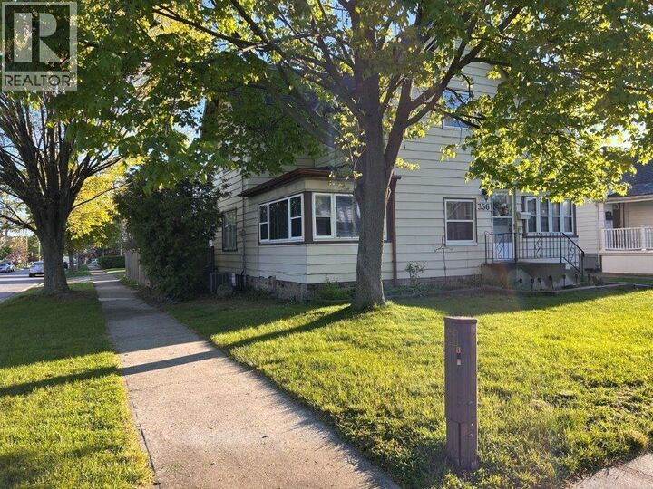 Property Photo: 356 Nelson Street ON N7T 5J9