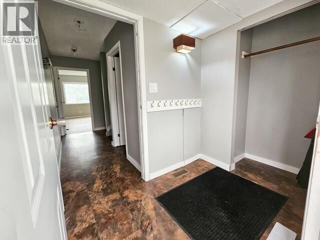 Property Photo:  620 Yates Crescent  YT Y0B 1K0 
