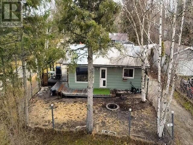 Property Photo:  33 Victoria St N  ON P0V 2W0 