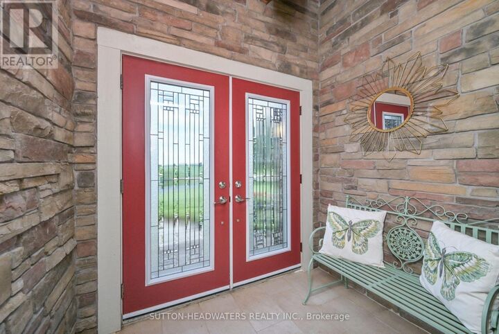 Property Photo:  064349 County Rd 3  ON L9W 7J5 