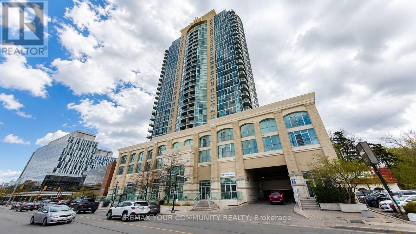 Property Photo:  9 George Street North 2413  ON L6X 0T6 