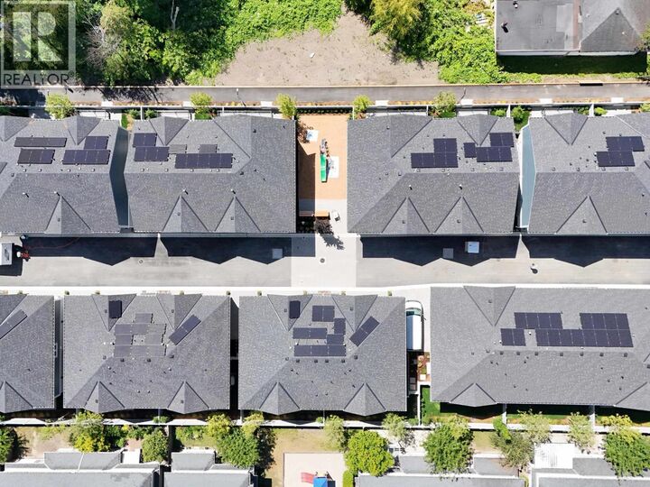 Property Photo:  7100 Ash Street 9  BC V6Y 0N4 