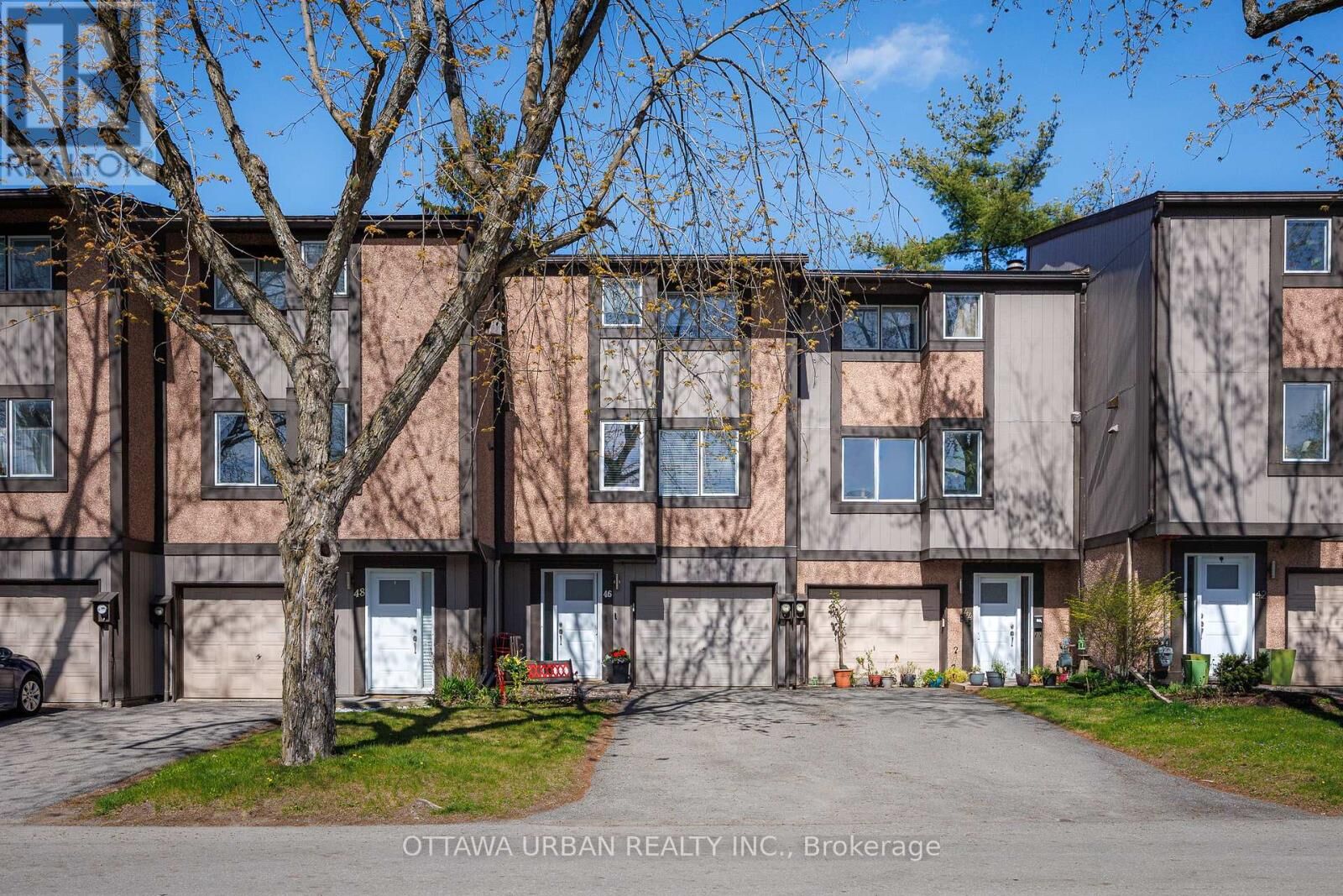 Property Photo:  46 Reaney Court  ON K2K 1W8 