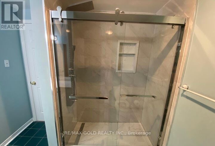 Property Photo:  2550 Thomas Street 60  ON L5M 5N8 