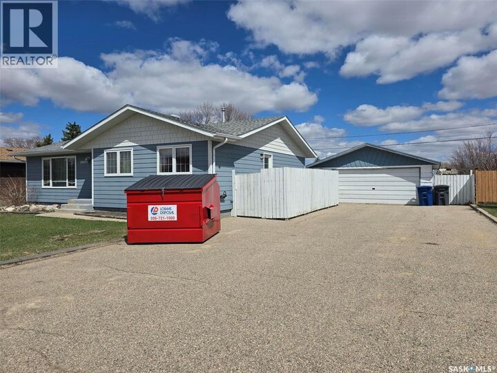 Property Photo:  1005 Anderson Street  SK S0G 2B0 