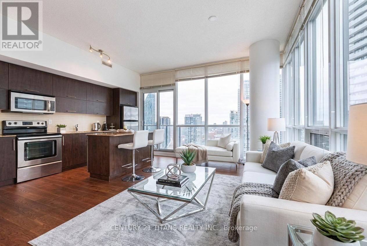 Property Photo: 55 Bremner Boulevard 2807 ON M5J 0A6