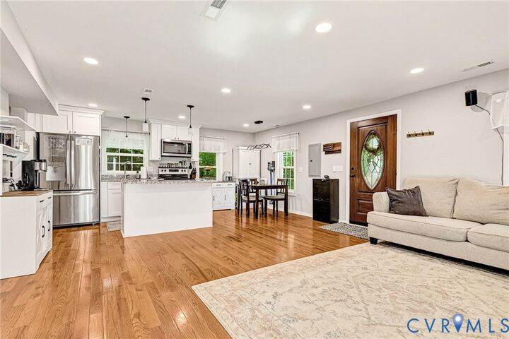 Property Photo: 1165 Oakland Road VA 23231
