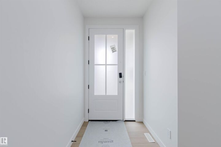 Property Photo:  226 Edgemont Green NW  AB T6M 3J6 