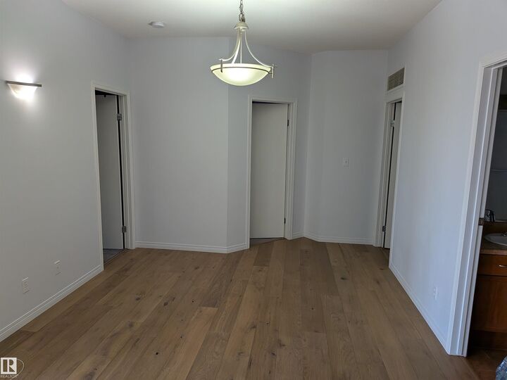 Property Photo: 4304 139 Avenue NW #419 AB T5Y 0H6