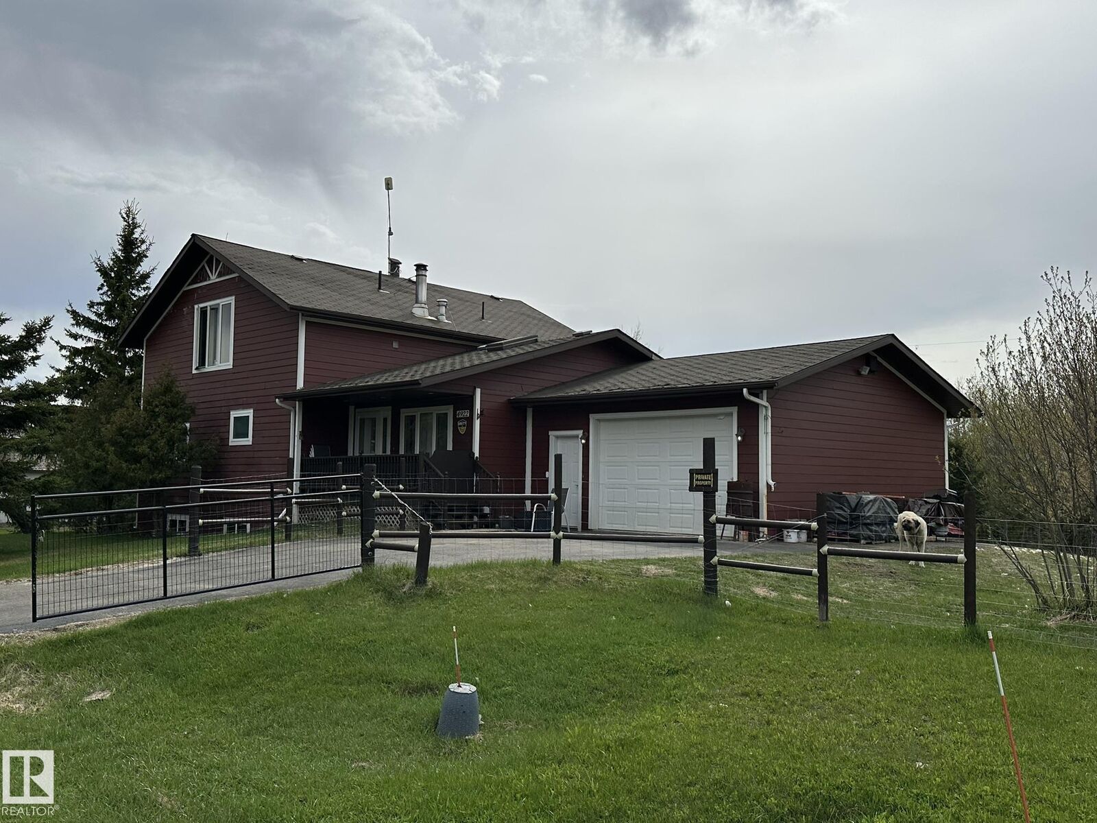 Property Photo: 4926 51 Street AB T0A 0J0