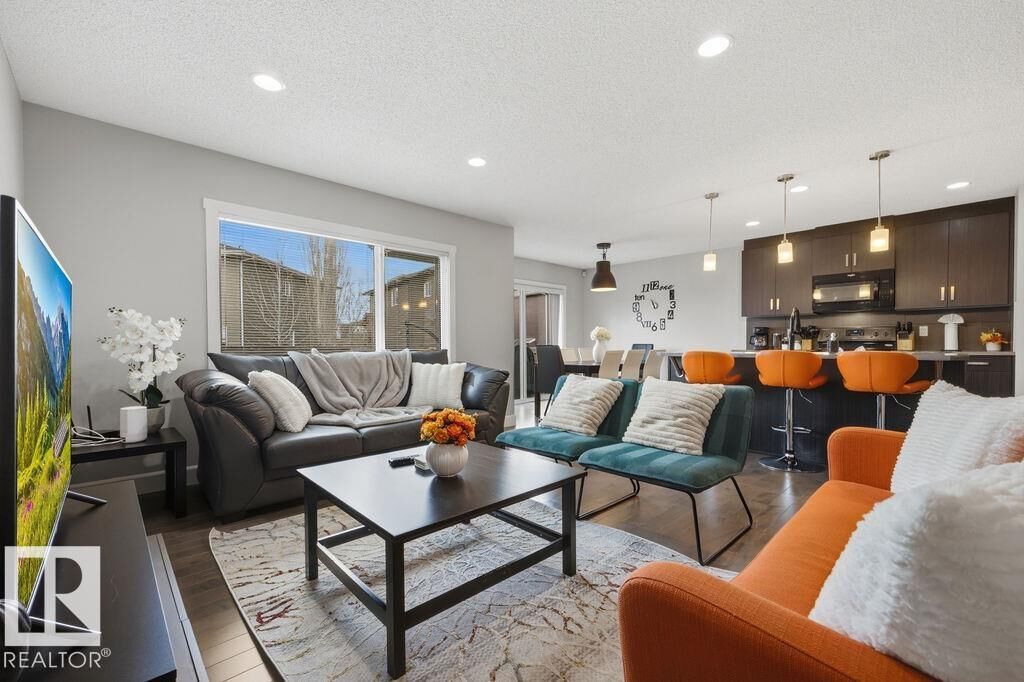 Property Photo: 2366 Ware Crescent NW AB T6W 0S4