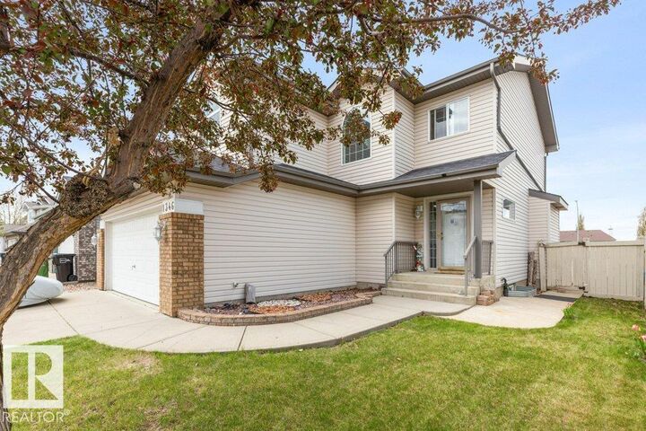Property Photo:  1346 118A Street NW  AB T6J 7G2 