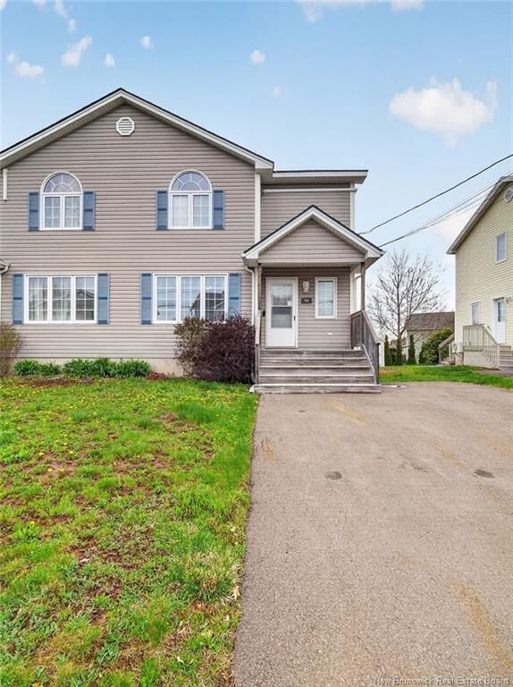 Property Photo:  94 Hampton Street  NB E1G 5H1 