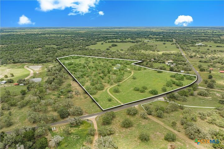 Property Photo:  2826 Cattle Guard Road  TX 77954 