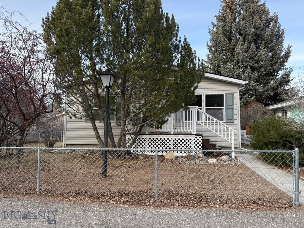 Property Photo:  3127 Keokuk Street  MT 59701 