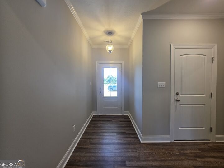 Property Photo: 1037 Berkley Court GA 30824
