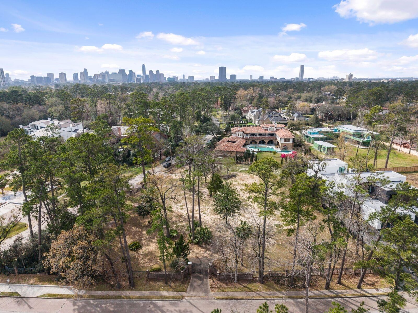 Property Photo:  9201 Memorial Drive  TX 77024 