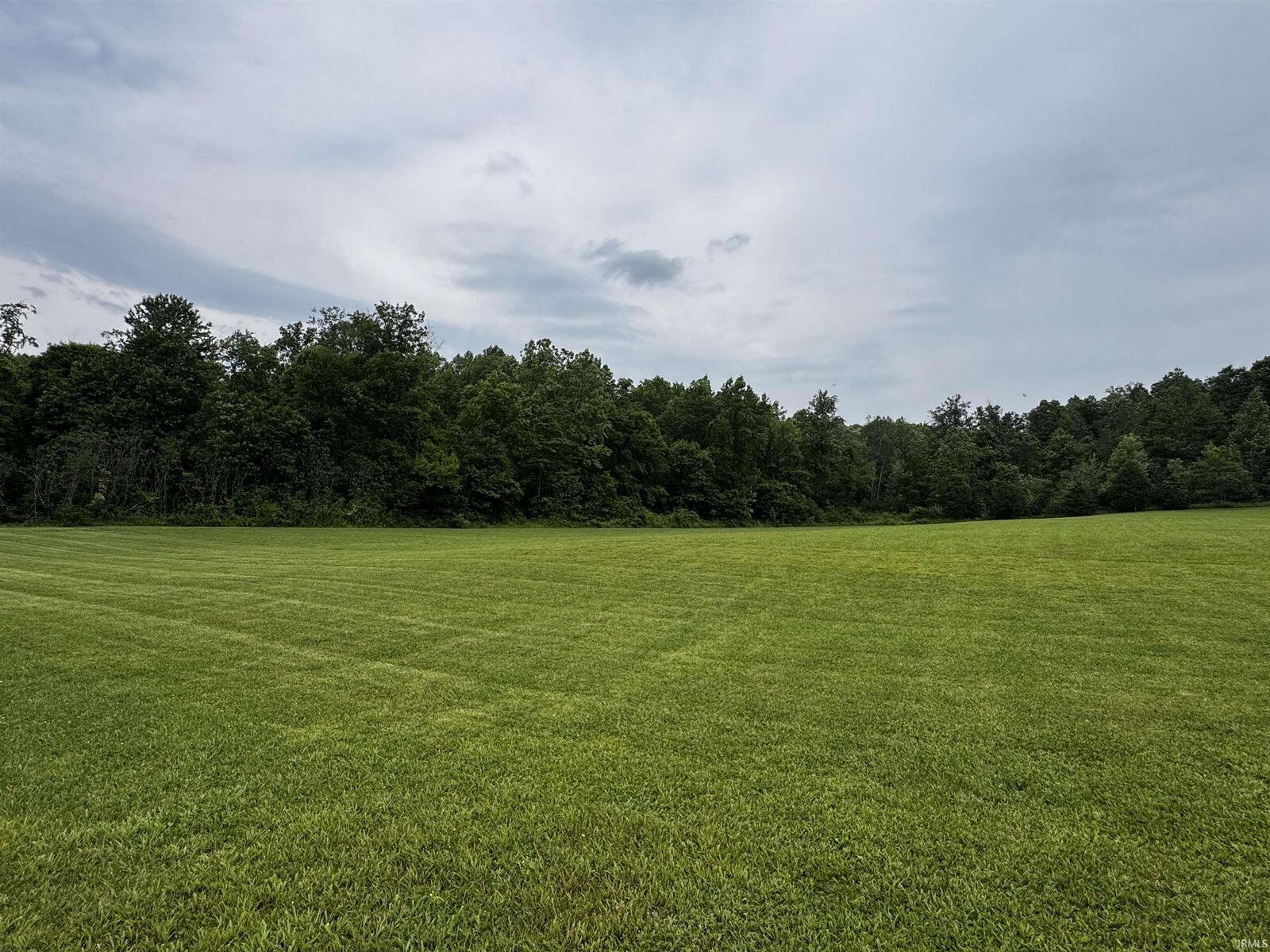 Property Photo:  1 E Calvertville Road  IN 47424 