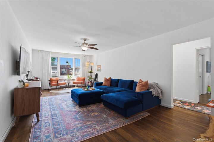 Property Photo:  14 Soundview Avenue 28  NY 10606 