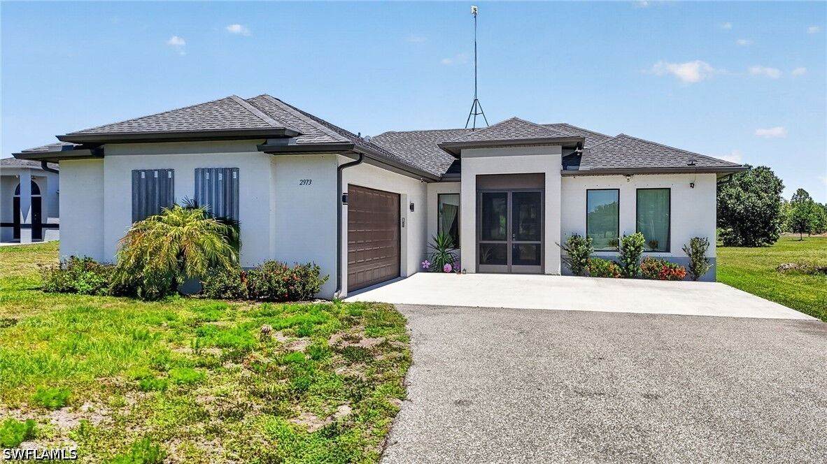 Property Photo: 2973 47th Avenue NE FL 34120