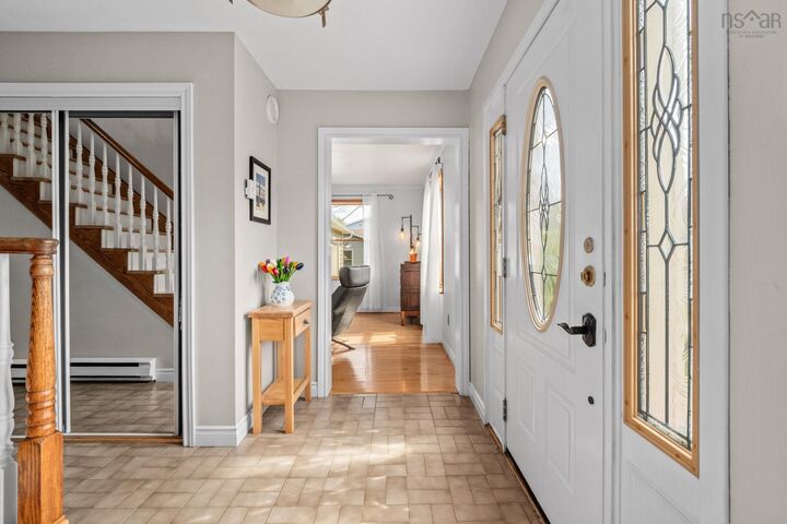 Property Photo: 6 Castleton Crescent NS B2X 3M2