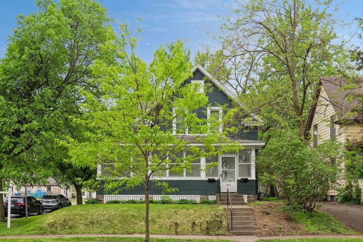 Property Photo:  1282 Hewitt Avenue  MN 55104 
