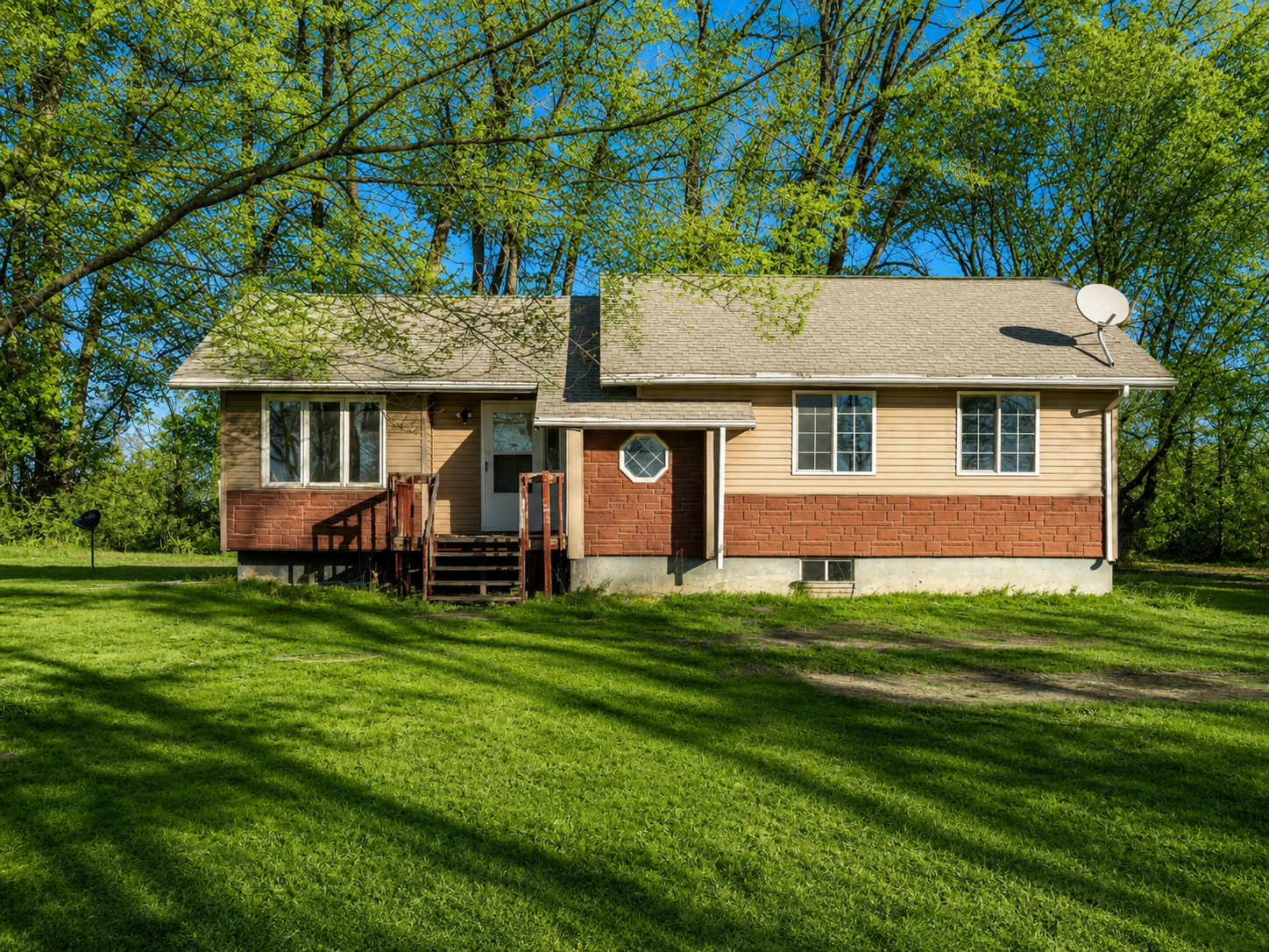 Property Photo: 950 31st Street NE ND 58267