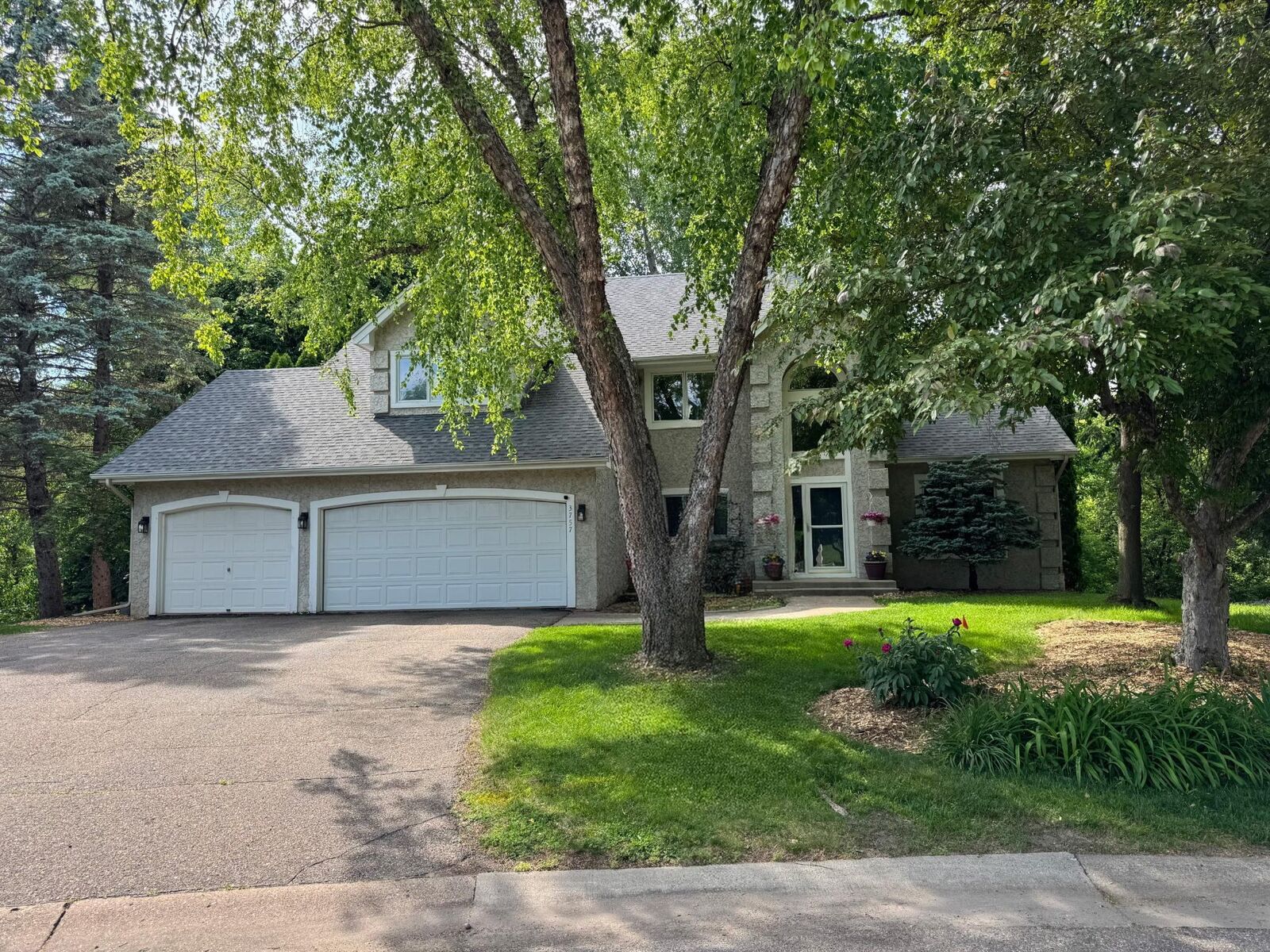 Property Photo:  3757 Bayberry Lane  MN 55123 
