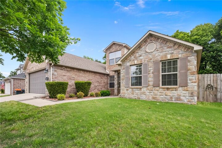Property Photo: 3472 Whispering Spring Avenue AR 72762