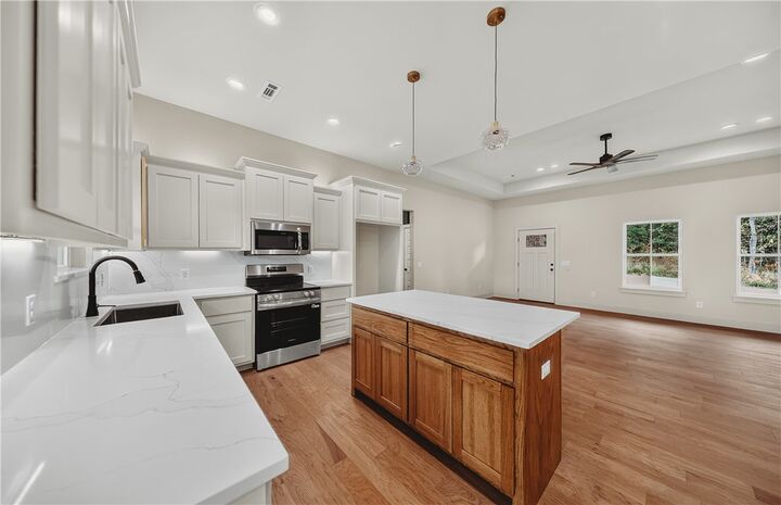 Property Photo:  48 Ayr Drive  AR 72715 