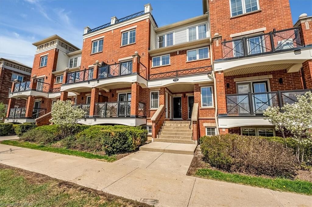Property Photo:  2557 Sixth Line 9  ON L6H 0H7 