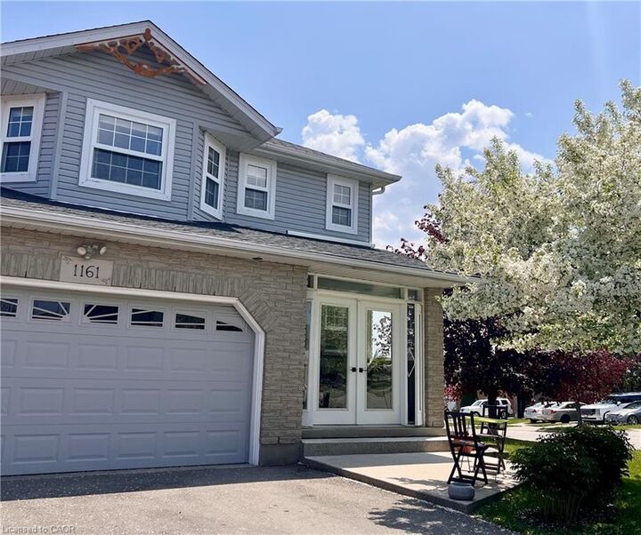 Property Photo: 1161 Countrystone Drive ON N2N 3H4