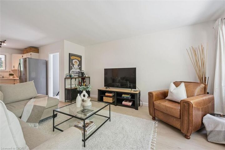 Property Photo: 98 Chelsea Road ON N2B 1H9