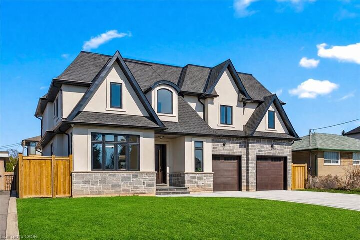 Property Photo:  383 Wadsworth Street  ON L6K 2A2 