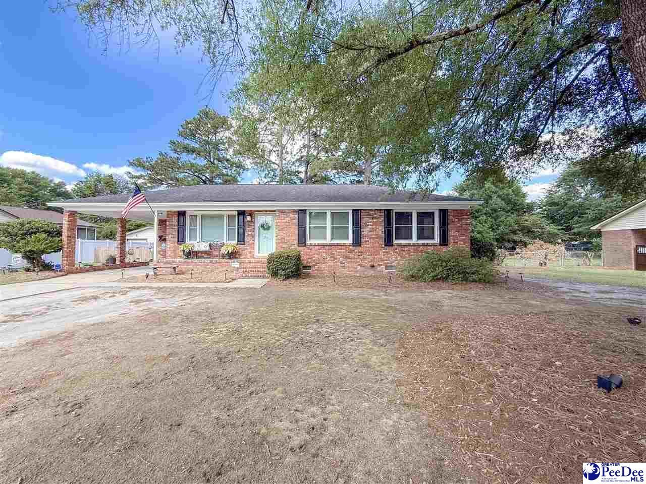 Property Photo:  2211 Eaton Circle  SC 29501 