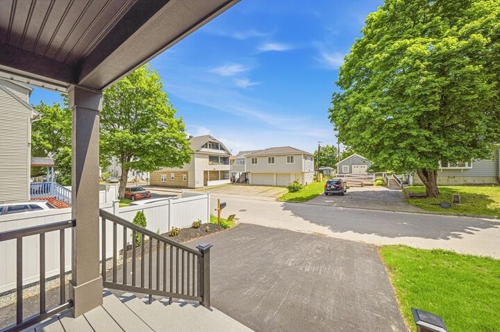 Property Photo:  10 Ashwood Street  MA 01604 