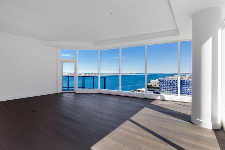Property Photo:  50 Liberty Dr 12F  MA 02210 