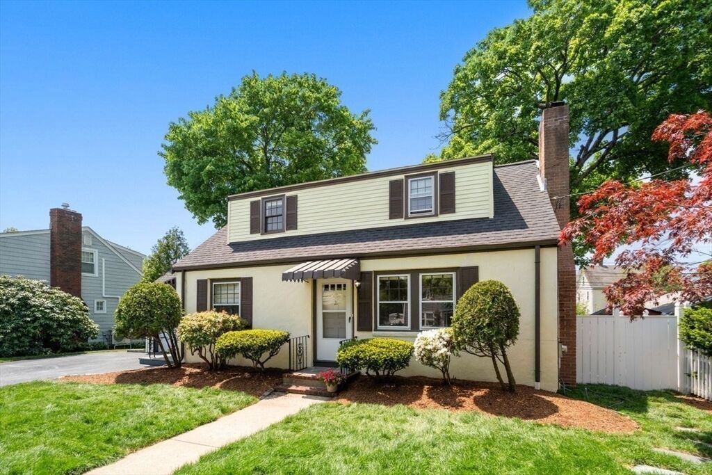 Property Photo:  21 Rose Dr  MA 02465 